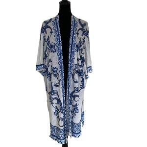 Chicos Gauzy White Blue Floral Kimono Duster Size XL Beach Resort Lightweight